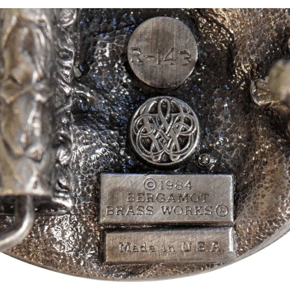 Vintage 1984 Bergamot Brass Works Eagle Head Oval Silver Tone Belt Buckle USA
